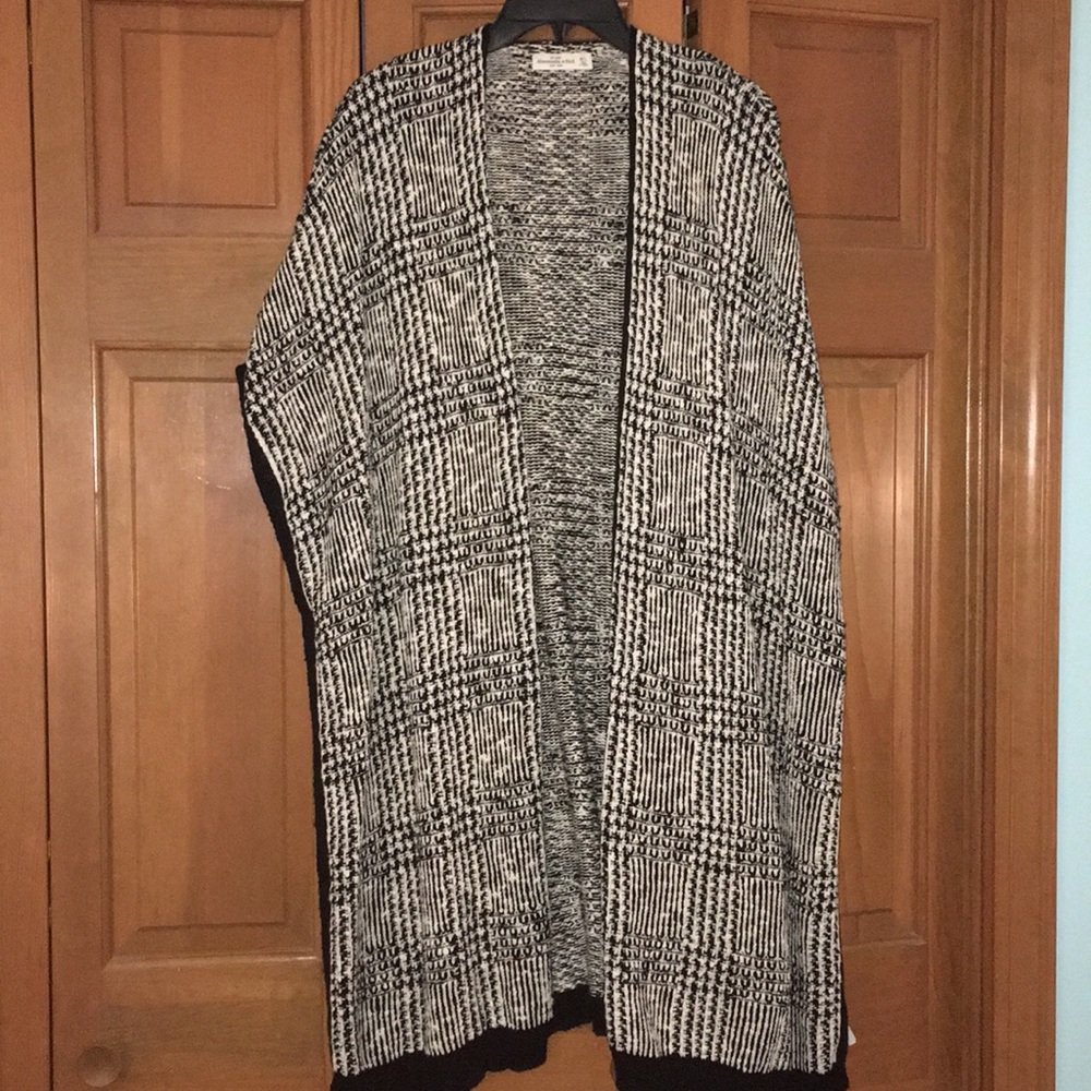 Abercrombie & Fitch - sweater
